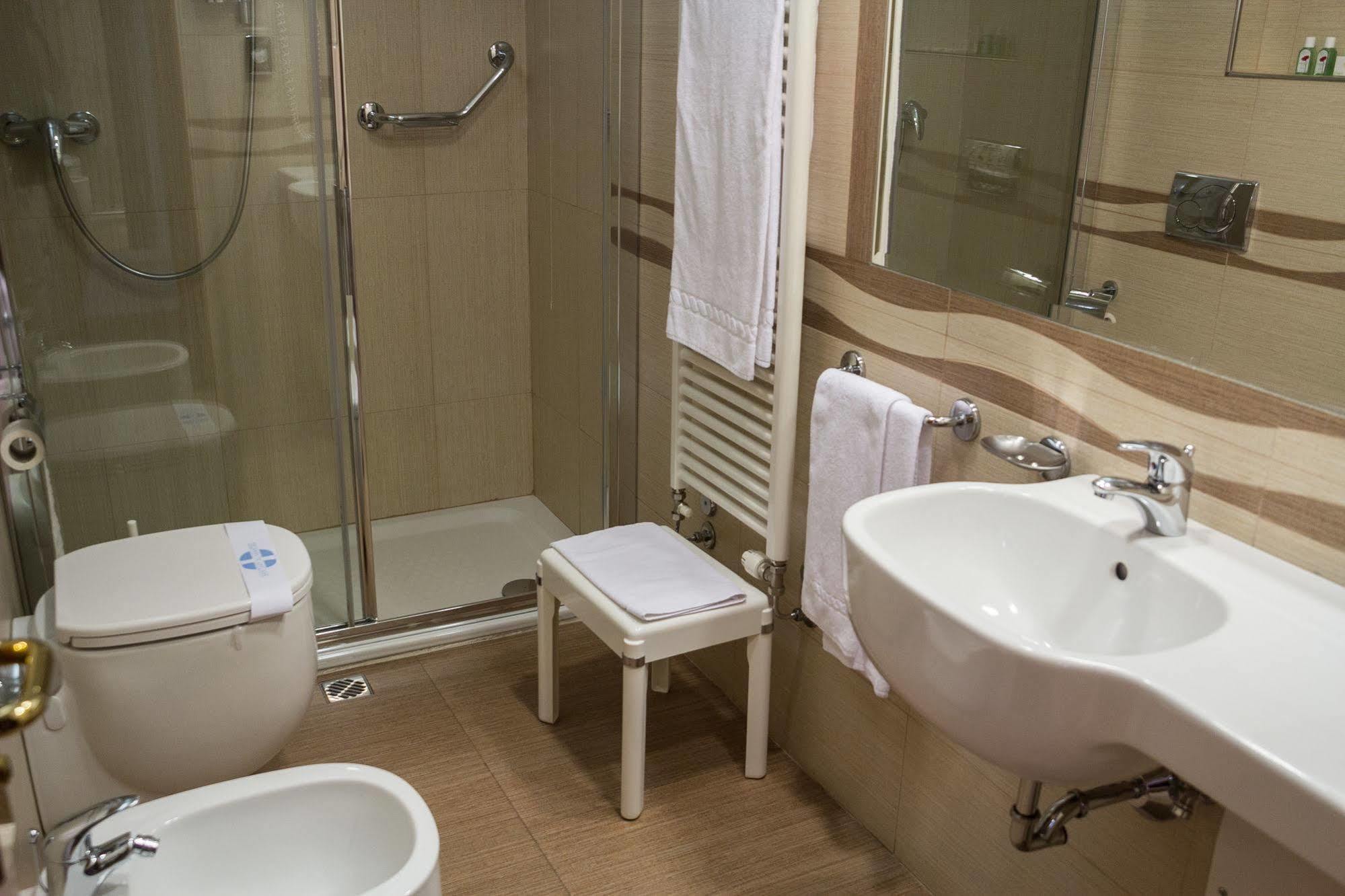 Hotel Pico Mirandola Eksteriør billede